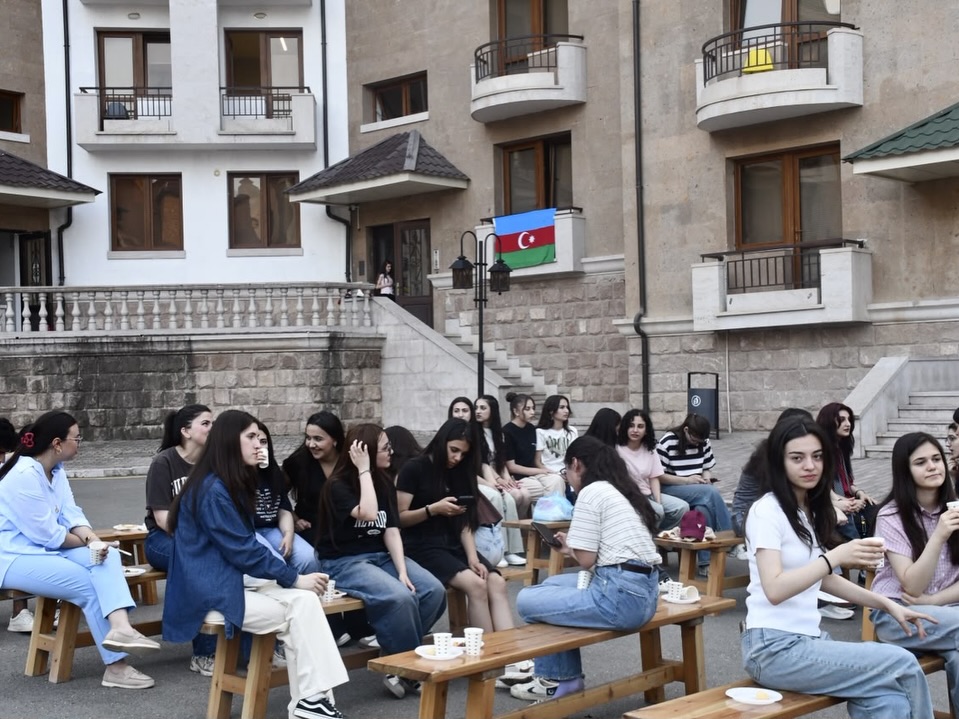 "Tələbə Həyatının Ritmi" festivalı ilə tədris ilinə rəngarəng yekun vuruldu